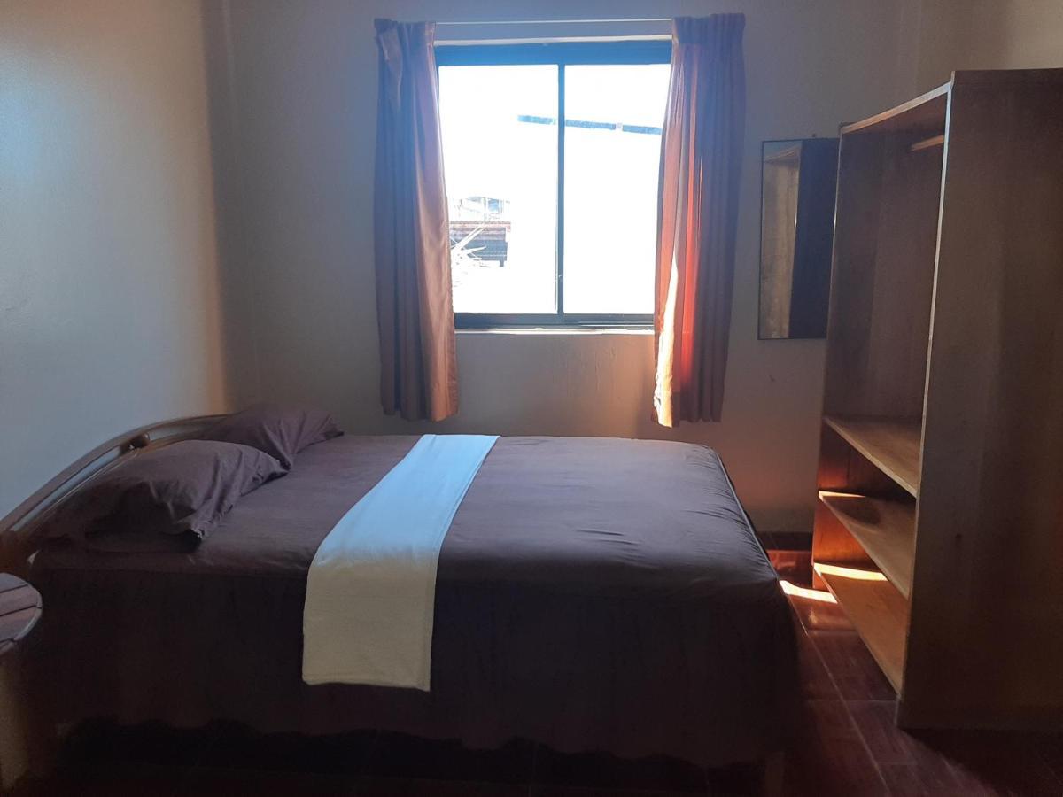 Hospedaje El Emperador Hotel Pucallpa Eksteriør billede