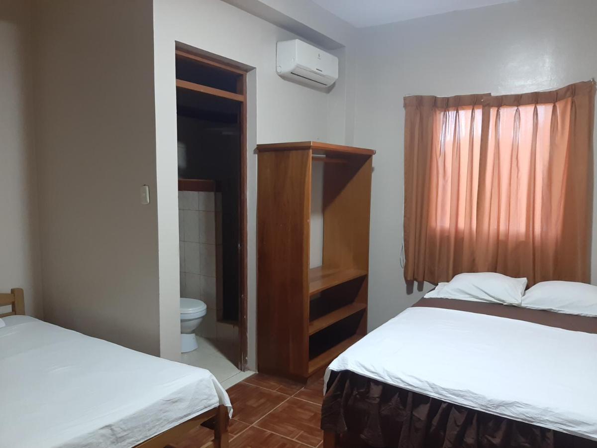 Hospedaje El Emperador Hotel Pucallpa Eksteriør billede