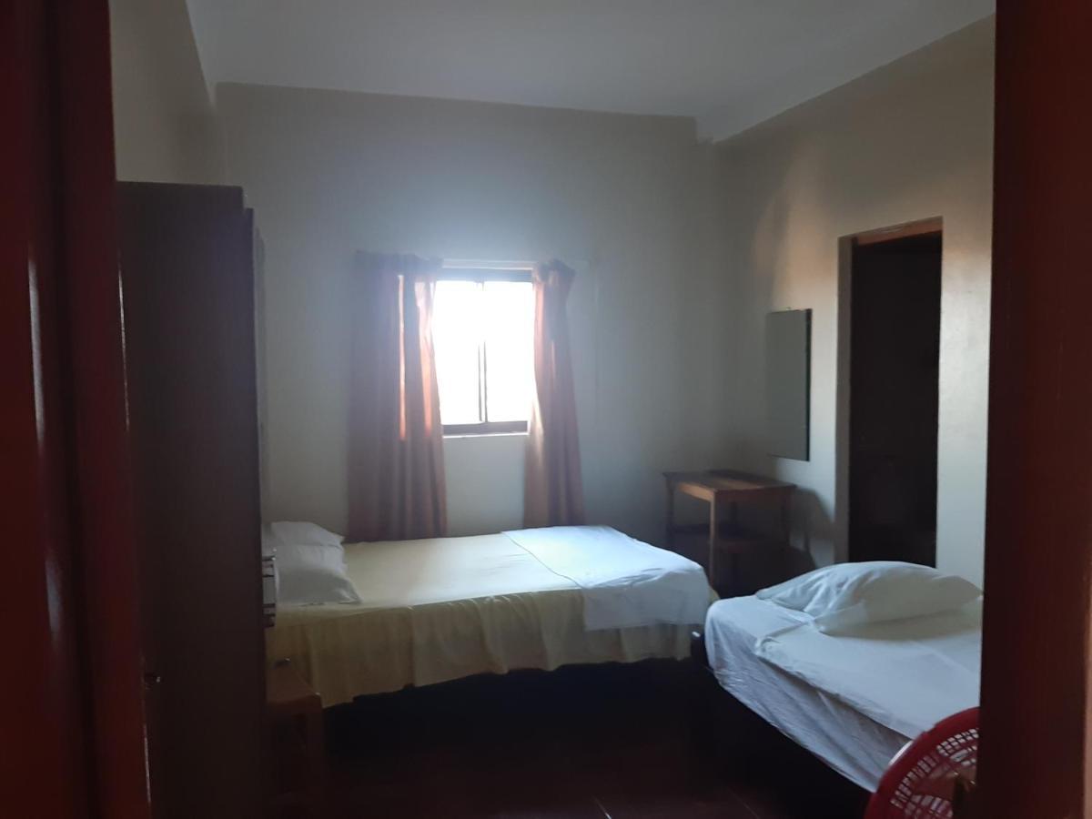 Hospedaje El Emperador Hotel Pucallpa Eksteriør billede