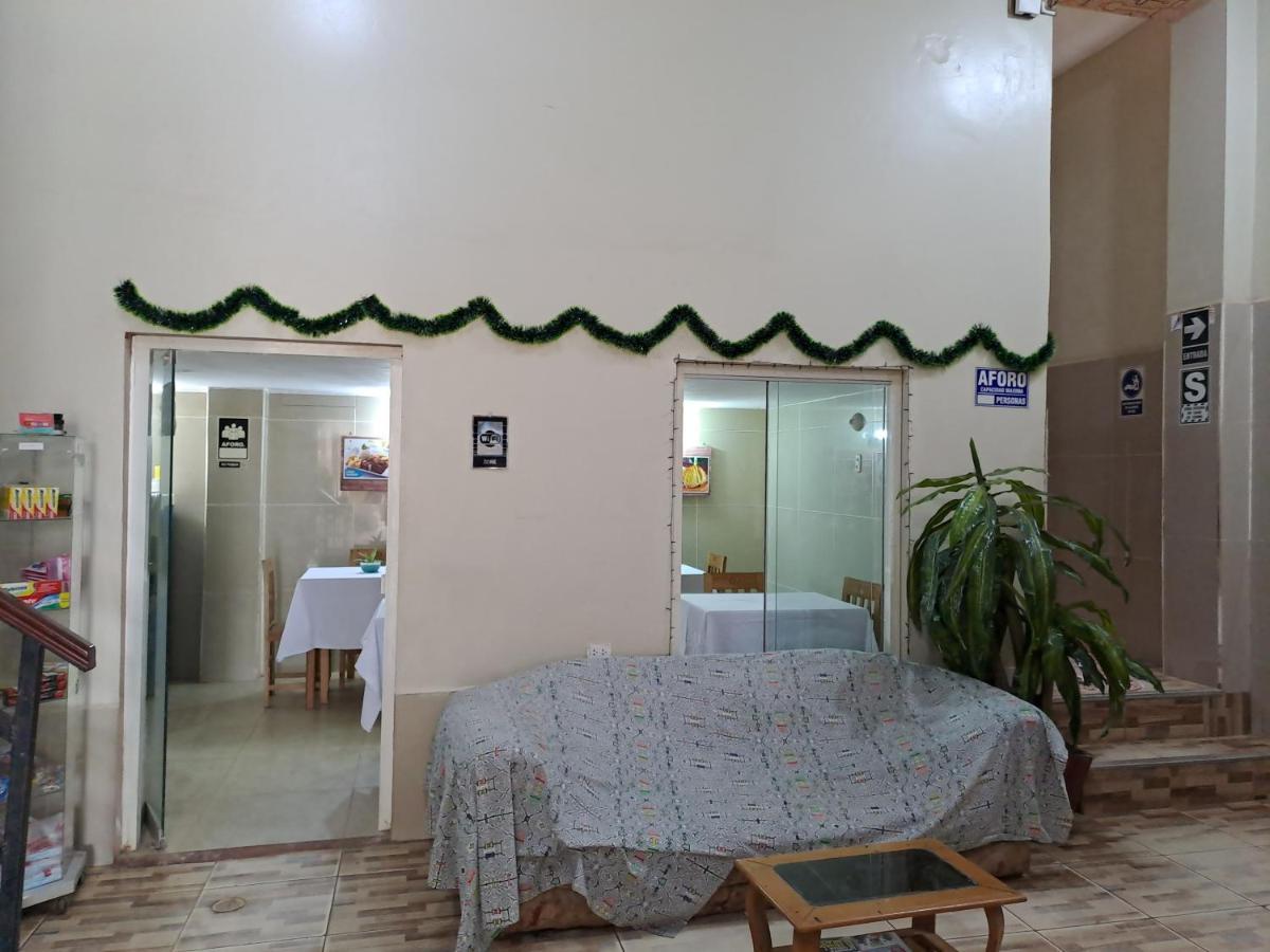 Hospedaje El Emperador Hotel Pucallpa Eksteriør billede