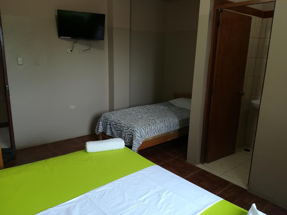 Hospedaje El Emperador Hotel Pucallpa Eksteriør billede