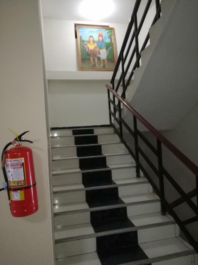 Hospedaje El Emperador Hotel Pucallpa Eksteriør billede