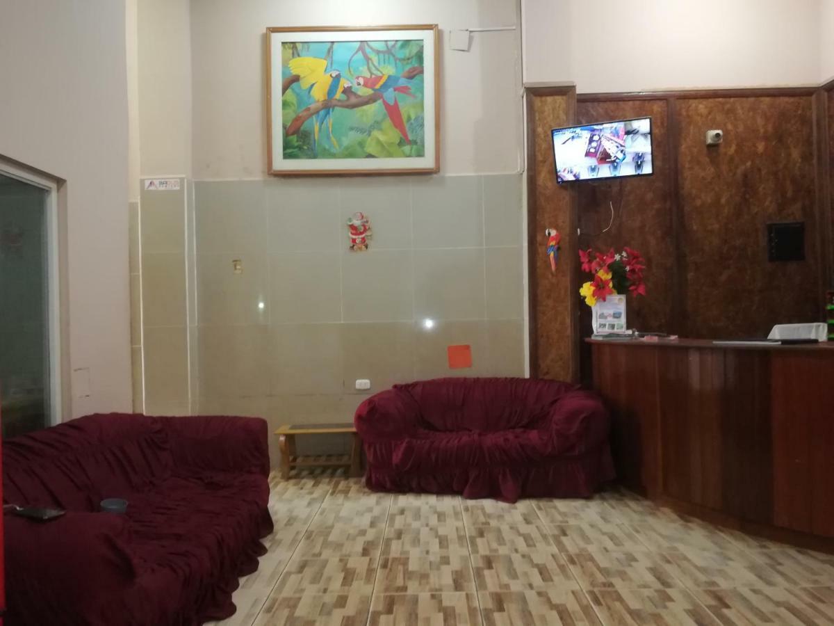 Hospedaje El Emperador Hotel Pucallpa Eksteriør billede
